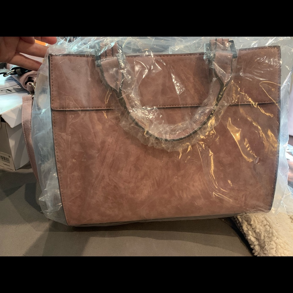 Violet ray purse